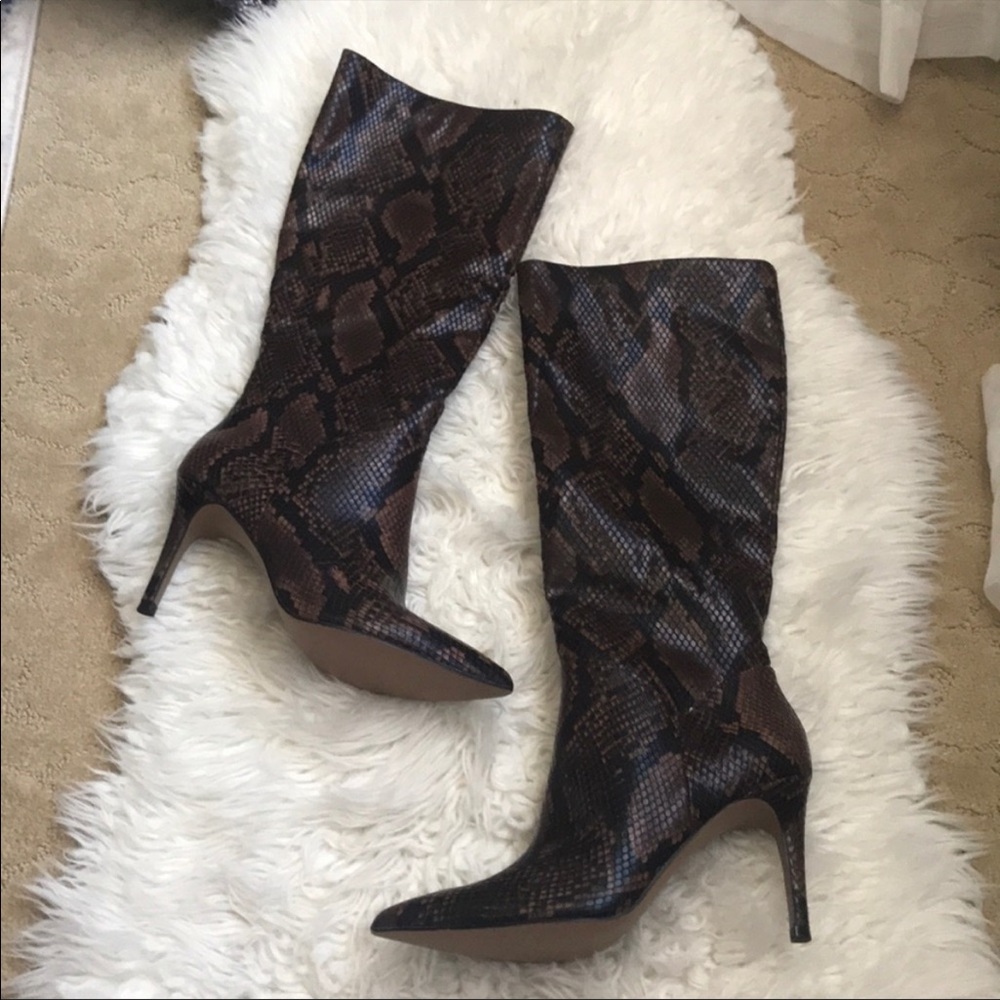 Steve Madden Kinga Boots